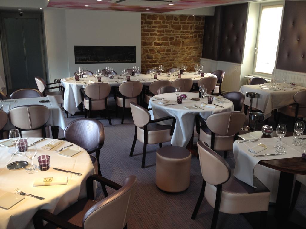 Logis Hotel Les Platanes Reyssouze 외부 사진