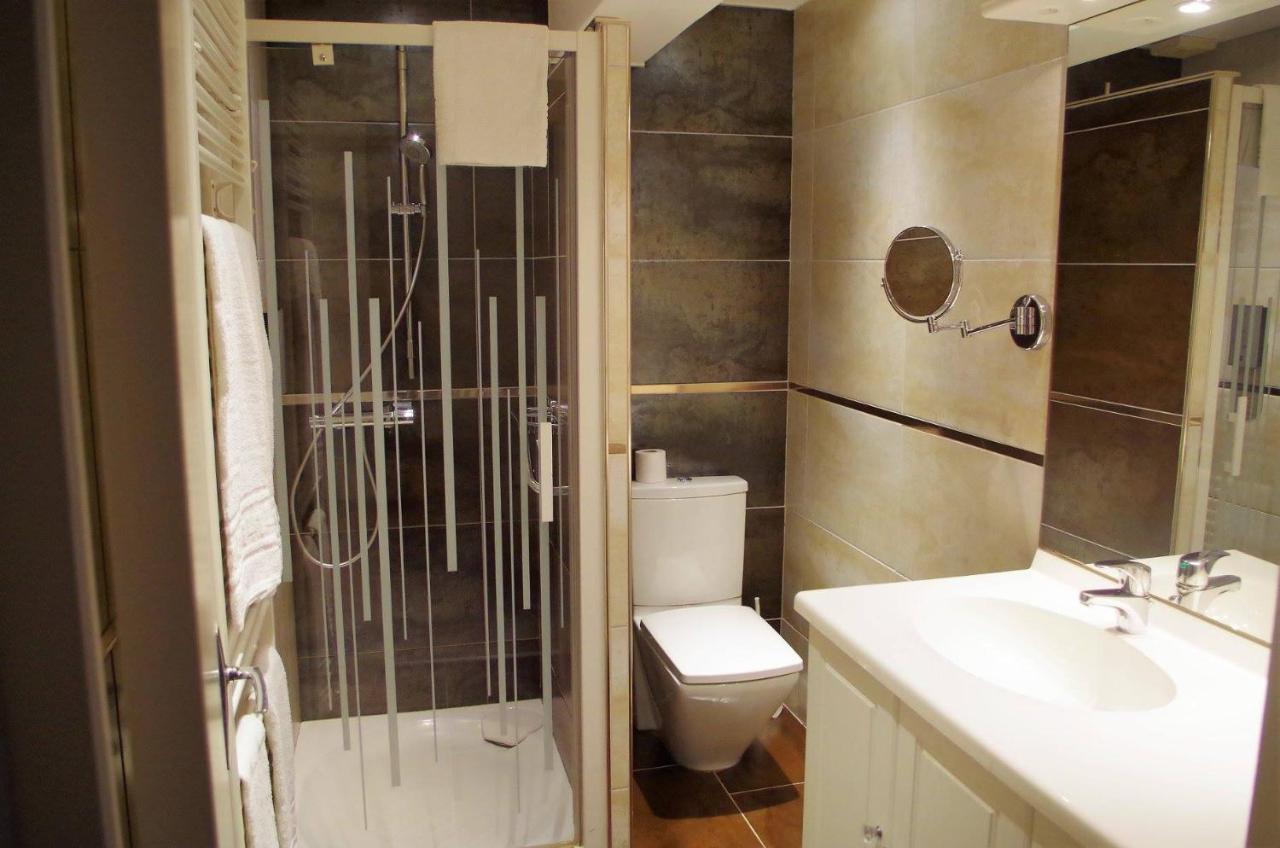 Logis Hotel Les Platanes Reyssouze 외부 사진