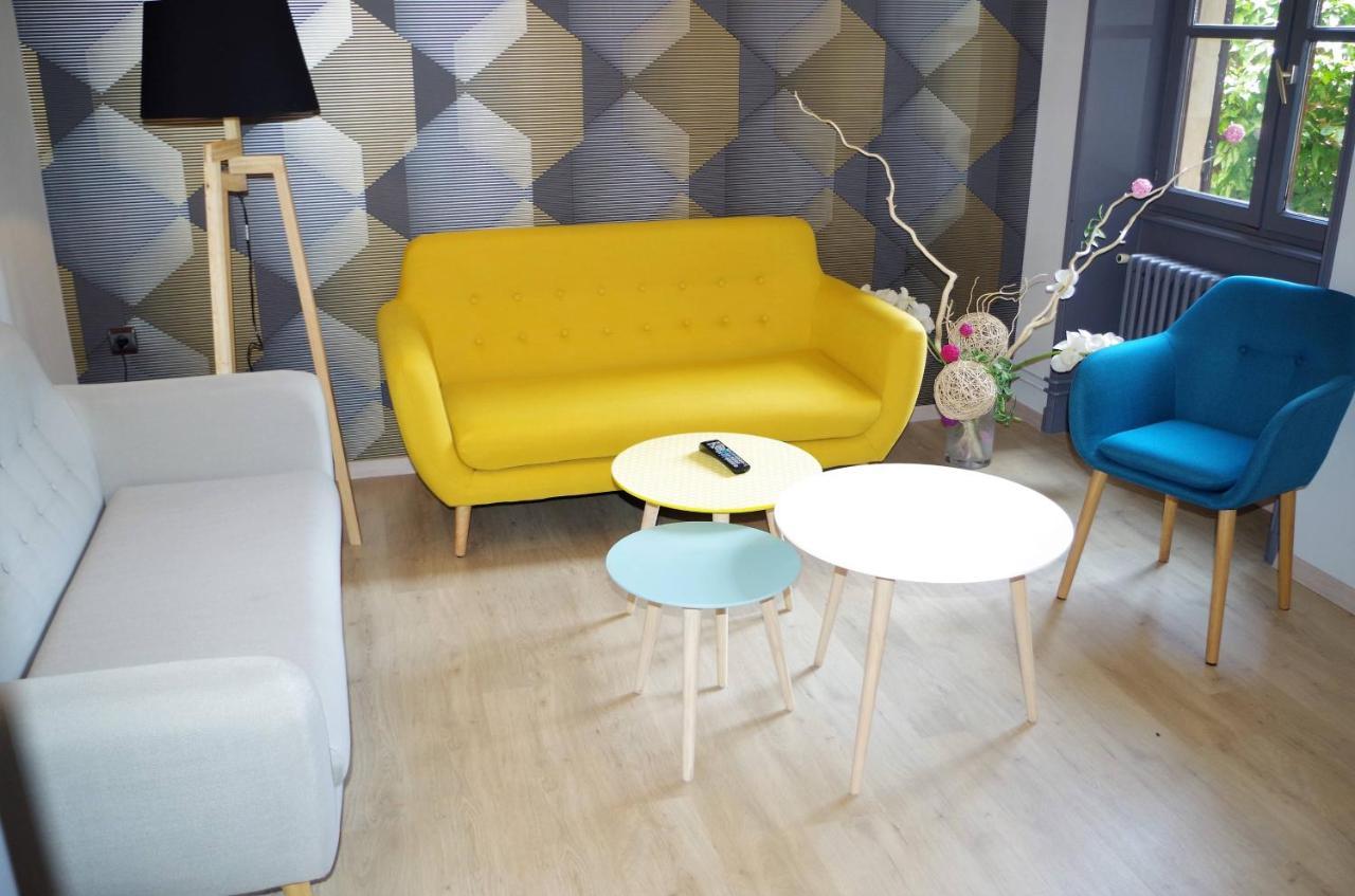 Logis Hotel Les Platanes Reyssouze 외부 사진