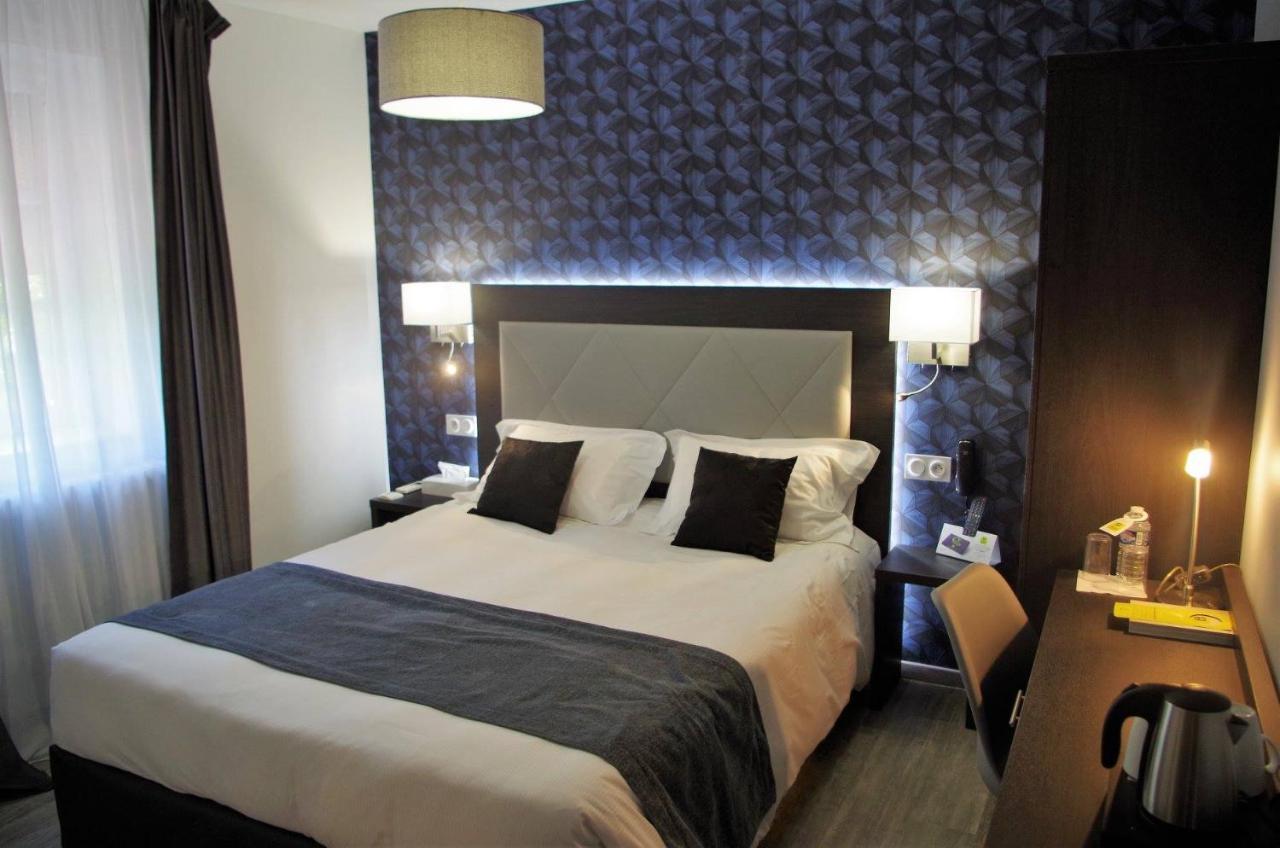 Logis Hotel Les Platanes Reyssouze 외부 사진